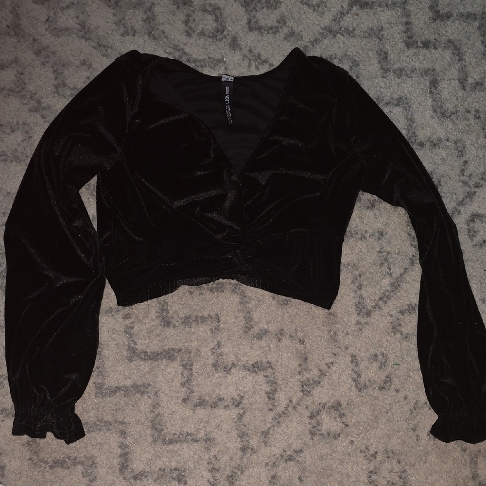 Design Lab Lord & Taylor Black Velvet Blouse